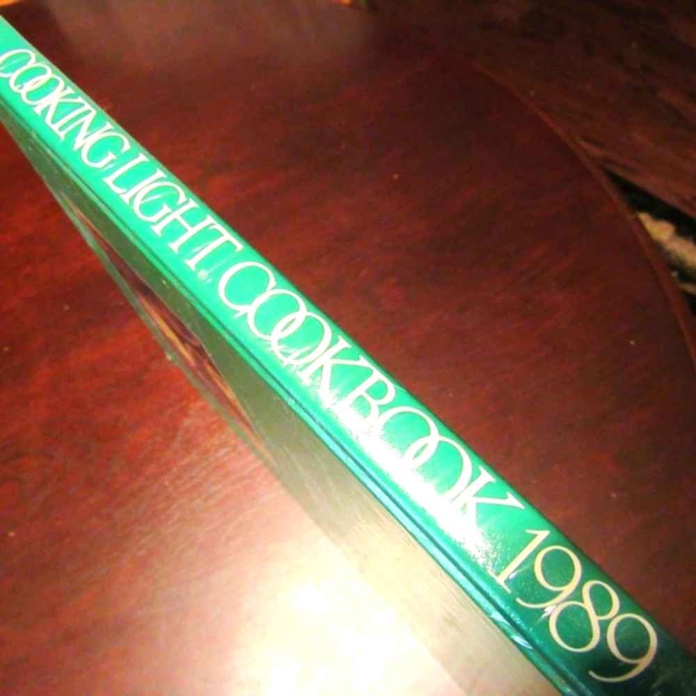 🥧🥣🍮 Vintage "Cooking Light Cookbook 1989" - HC - Picture 3 of 8